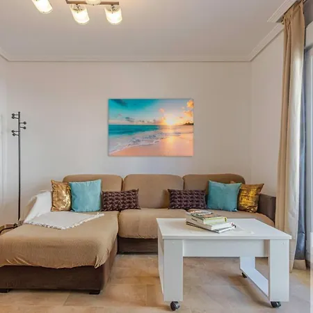 公寓 Of 2bdr With Excellent Location *